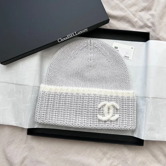 CHANEL | Accessories | Auth Bn Chanel Light Gray White Cc  display picture 2